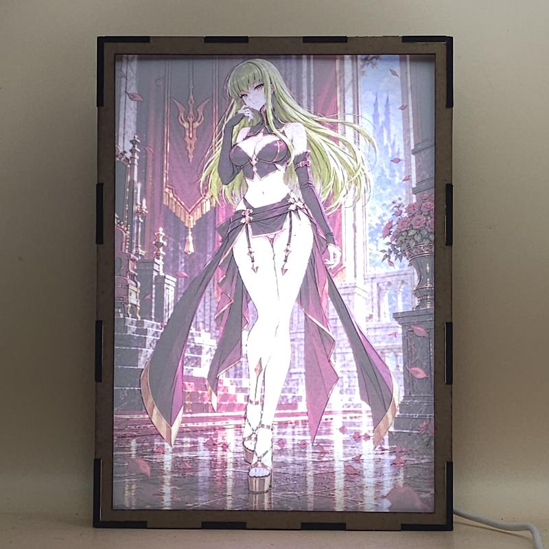 Lámpara C.C. - Code Geass - Palacio Carmesí - imagen de galería