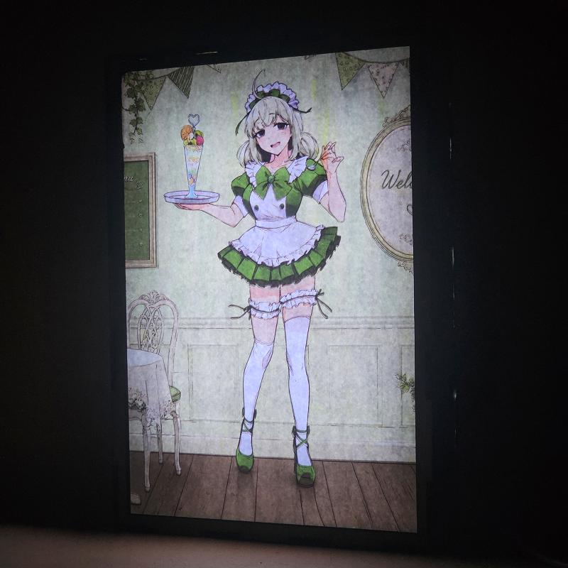 Lámpara Kiwi Araga Maid - Mahou Shoujo ni Akogarete - lámpara encendida