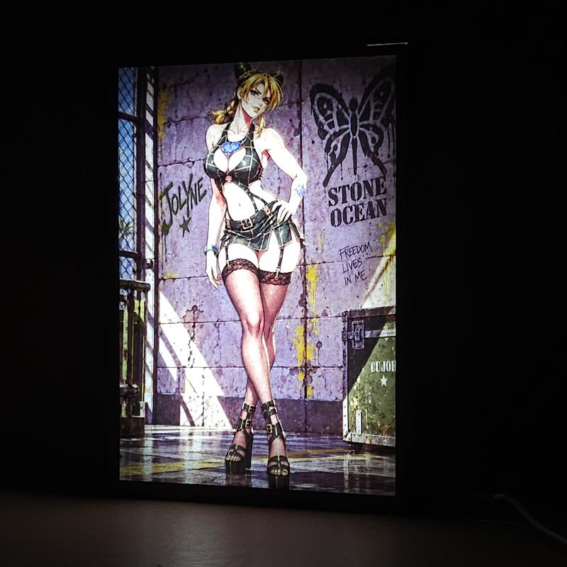 Lámpara Jolyne Cujoh - Stone Ocean - Prisión - lámpara encendida