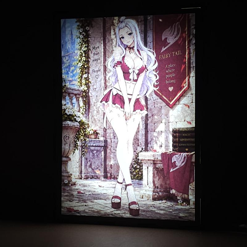 Lámpara Mirajane Strauss - Fairy Tail - lámpara encendida