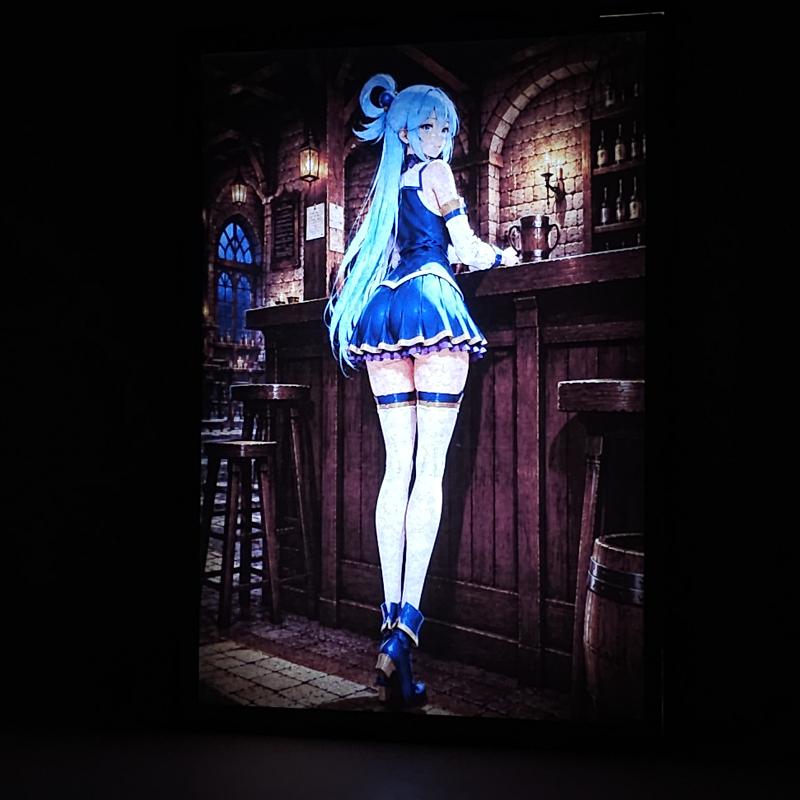 Lámpara Aqua - KonoSuba - lámpara encendida