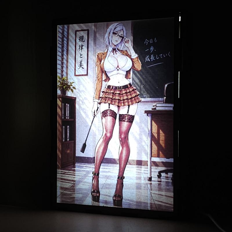 Lámpara LED Meiko Shiraki - Prison School - Aula al Atardecer - lámpara encendida