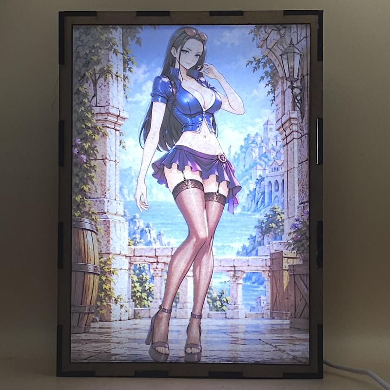 Lámpara Nico Robin – One Piece, con falda acampanada - lámpara encendida con luz ambiente