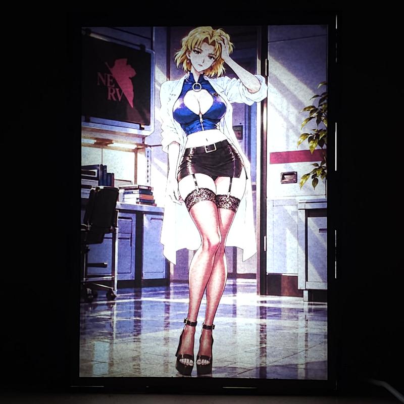 Lámpara LED Ritsuko Akagi Neon Genesis Evangelion NERV Laboratorio - lámpara encendida