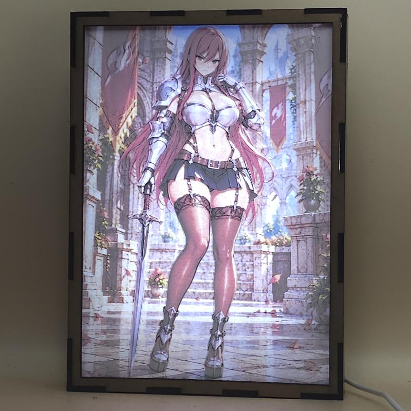 Lámpara LED Erza Scarlet Fairy Tail Armadura y Castillo - lámpara encendida con luz ambiente