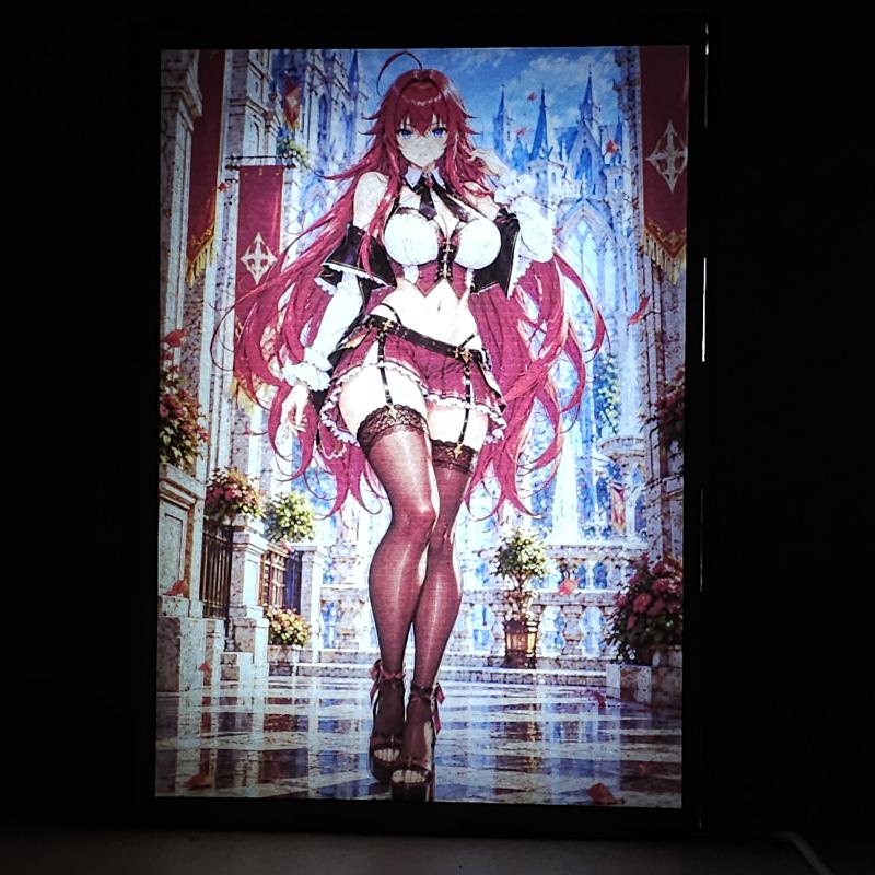 Lámpara LED Rias Gremory High School DxD – Castillo Gótico - lámpara encendida