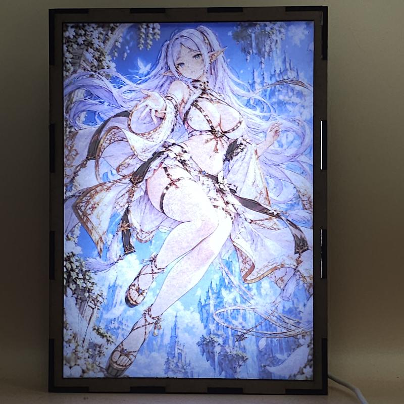 Lámpara LED Frieren - Frieren - Reino Celestial - lámpara encendida con luz ambiente