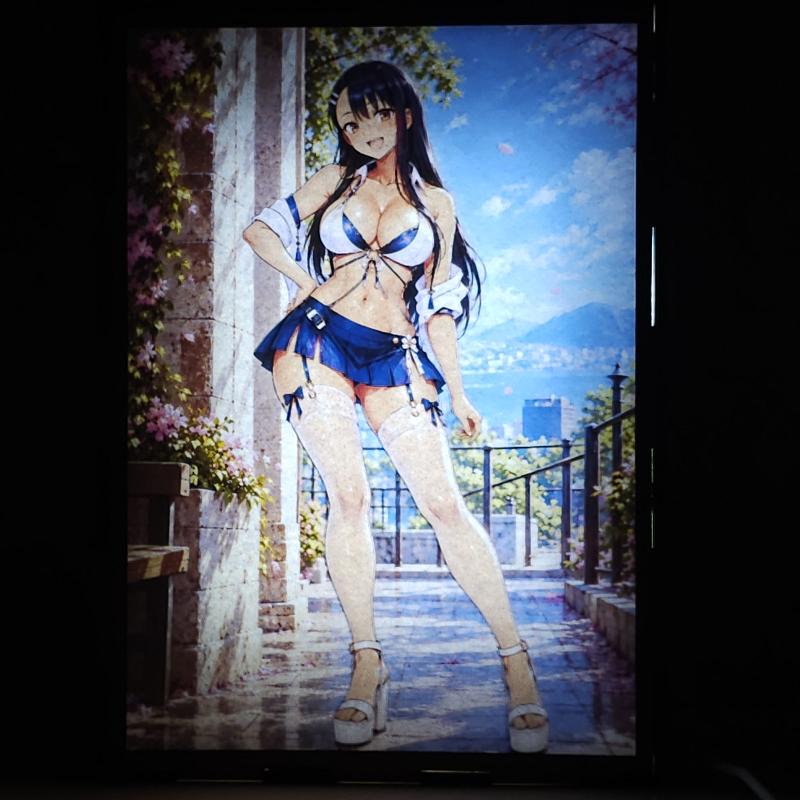 Lámpara LED Hayase Nagatoro – Nagatoro – Mirador Costero - lámpara encendida
