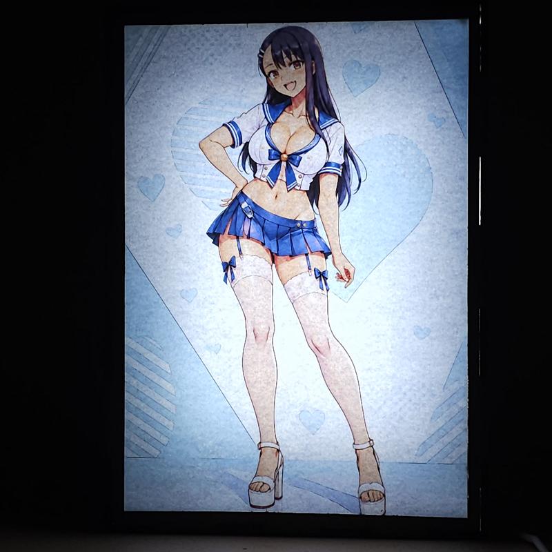Lámpara LED Hayase Nagatoro – Nagatoro – Uniforme Marinero y Corazones Azules - lámpara encendida