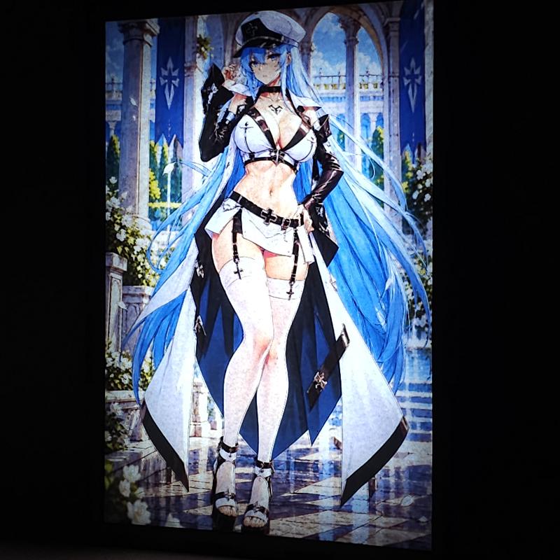 Lámpara LED Esdeath – Akame ga Kill! – Uniforme militar y palacio - lámpara encendida