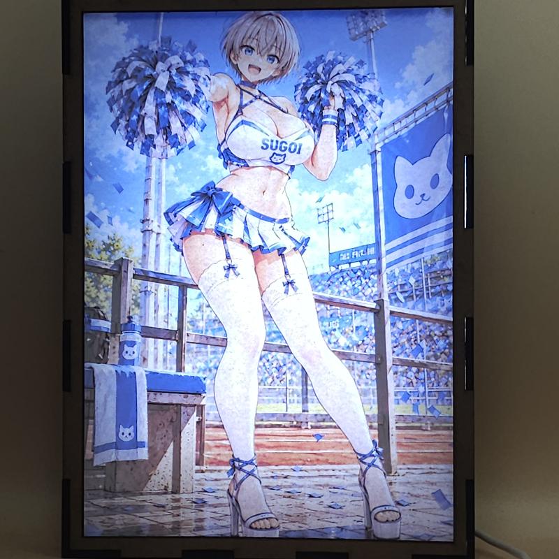 Lámpara LED Hana Uzaki – ¡Uzaki-chan quiere jugar! – Animadora en estadio - lámpara encendida con luz ambiente