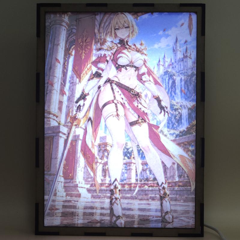 Lámpara LED Cha Hae-In - Solo Leveling - Guerrera del castillo - lámpara encendida con luz ambiente