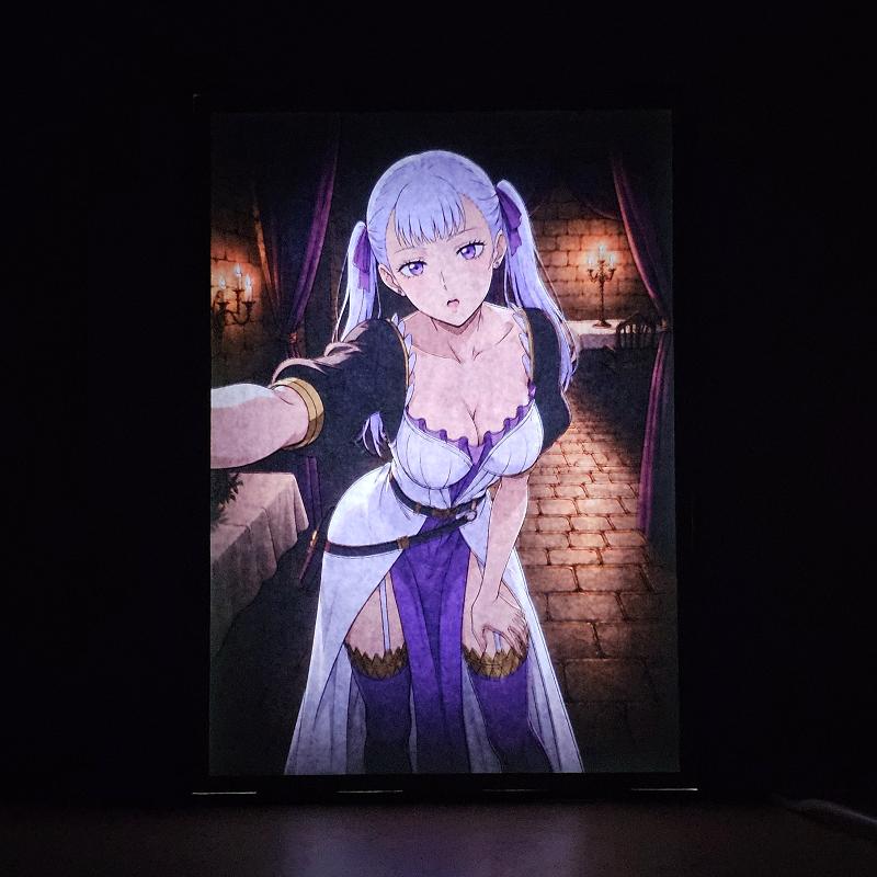 Lámpara Noelle Silva - Black Clover - Castillo Nocturno - lámpara encendida