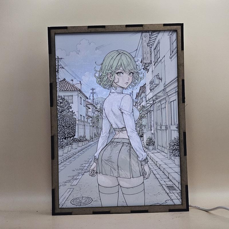 Lámpara Tatsumaki - One Punch Man - Calle Japonesa - lámpara encendida con luz ambiente